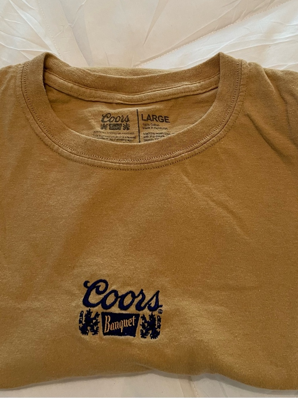 Coors Banquet Menβs Short Sleeve T-Shirt - Tan, Large -Vintage embroidered logo